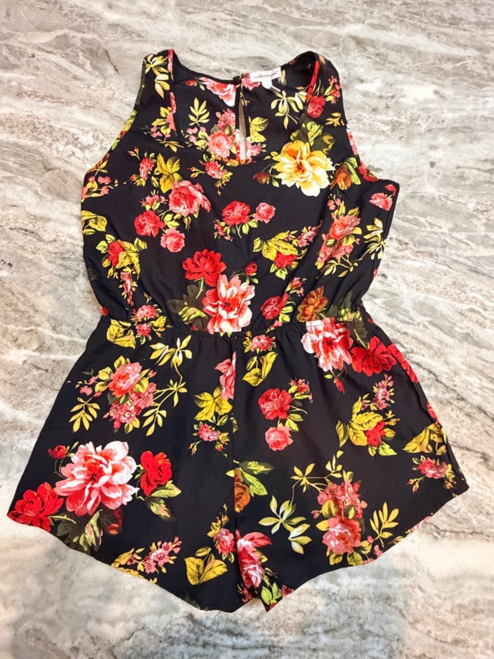 Ambiance Apparel Floral Romper Black Red Boho Sleeveless Keyhole Large
